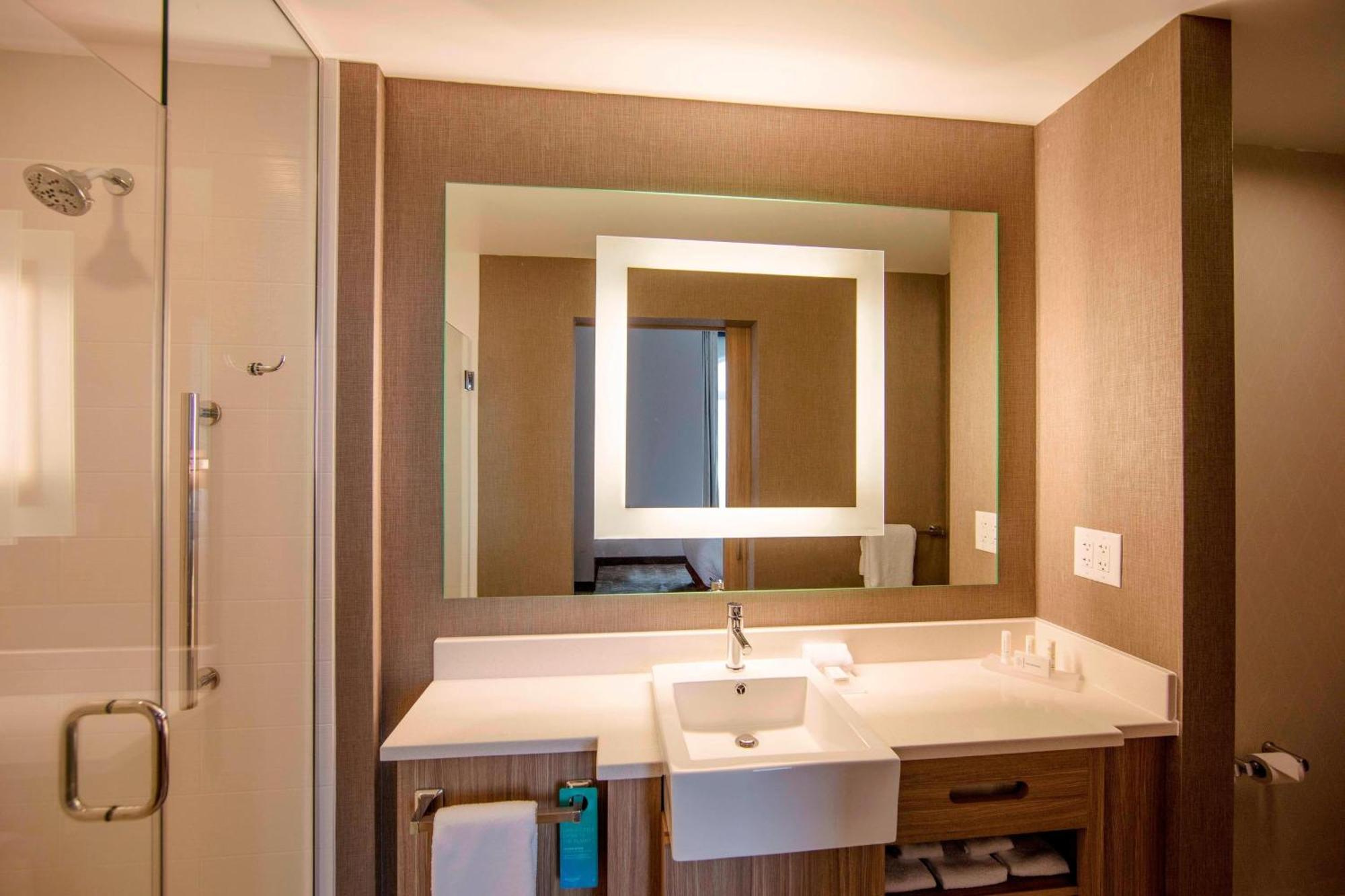 Springhill Suites By Marriott Athens Downtown/University Area Экстерьер фото
